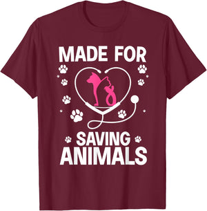 Cool Veterinarian Women Vet Assistant Technician T-Shirt - T-Shirt | Maroon