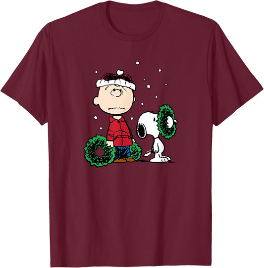 Peanuts - Snoopy Charlie Brown Wreath T-Shirt - T-Shirt | Maroon