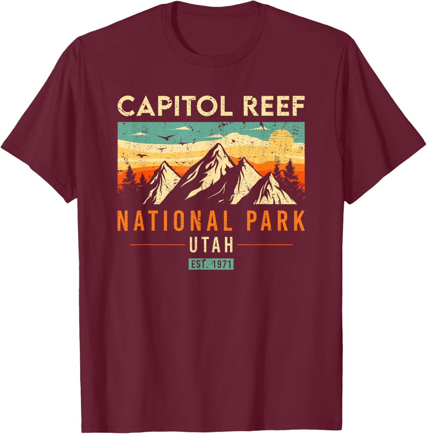 Capitol Reef Est. 1971 Vintage Retro Utah National Park T-Shirt - T-Shirt | Maroon