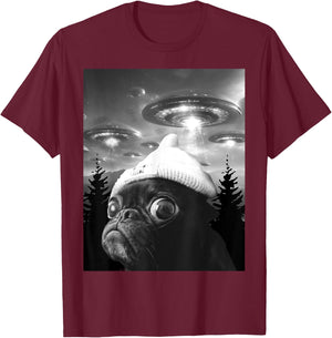 Cute Scared Pug Funny Dog Selfie With UFO T-Shirt - T-Shirt | Maroon