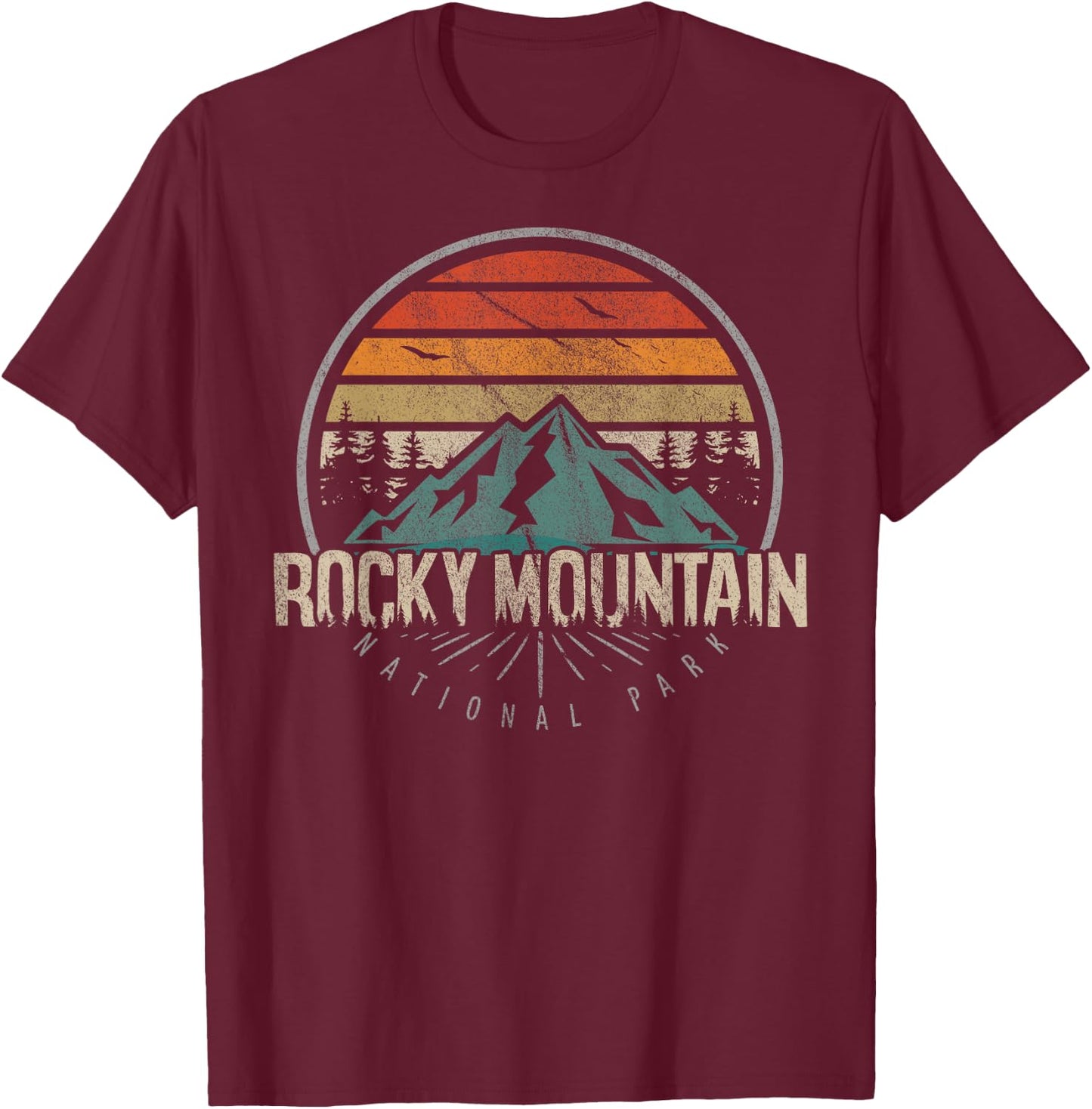 US Rocky Mountain National Park Shirts & More Retro Rocky Mountain - Men's Black Short Sleeve Small T-Shirt - T-Shirt | Maroon