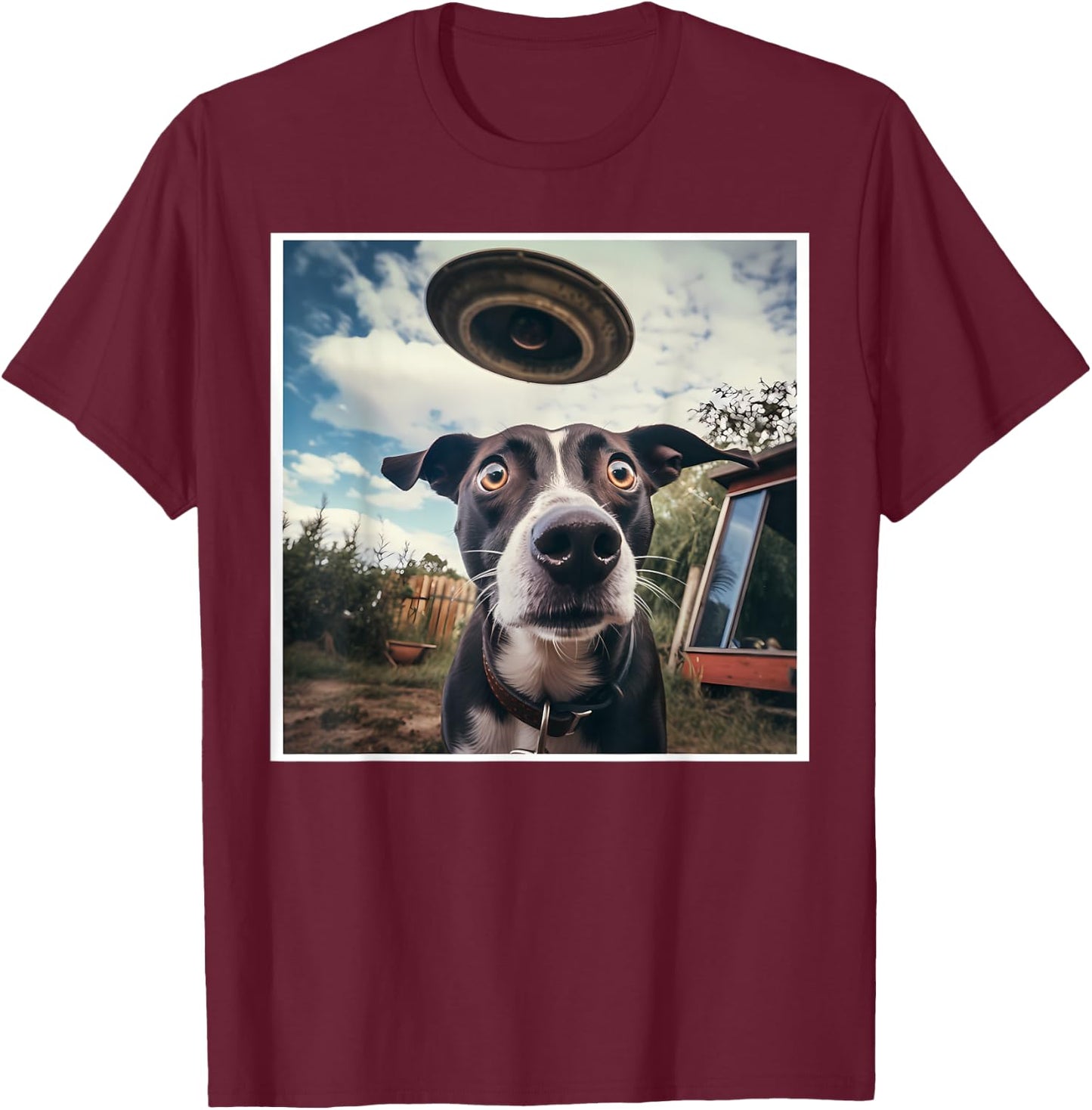Dog Selfie with UFOs Alien Extraterrestrial UFO Believer T-Shirt - T-Shirt | Maroon