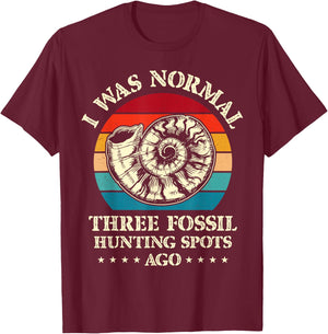 Fossiling Paleontologist Fossil Collector Fossil Hunting T-Shirt - T-Shirt | Maroon