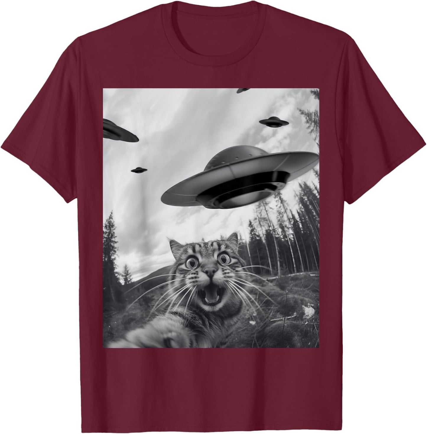 Funny Cat Selfie with Alien UFO T-Shirt - T-Shirt | Maroon