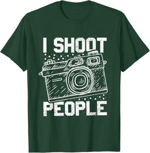 Funny "I shoot people (with a camera)" - Photography T-Shirt - T-Shirt | Forest