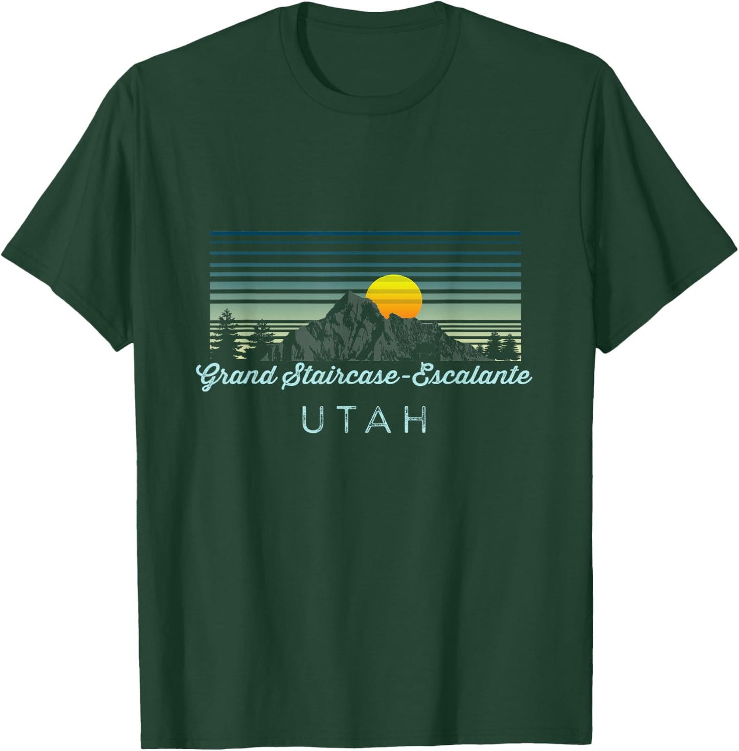 Grand Staircase-Escalante Retro Clothes & Gear - Souvenir T-Shirt - T-Shirt | Forest