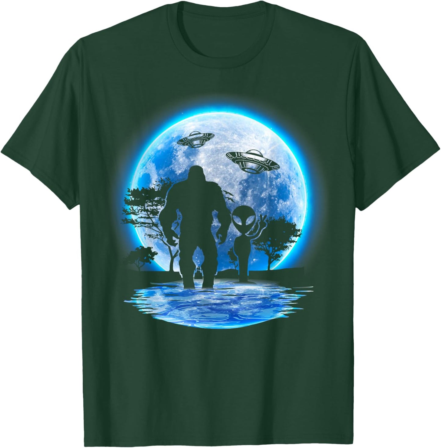 Alien & Bigfoot Moon Big Foot Sasquatch Gifts Women T-Shirt - T-Shirt | Forest