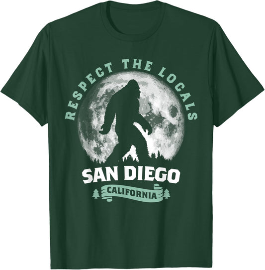 San Diego California Bigfoot Night Walk Retro T-Shirt - T-Shirt | Forest
