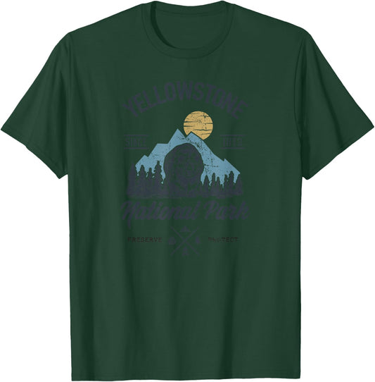 Vintage Retro Yellowstone National Park Hiking T-Shirt - T-Shirt | Forest