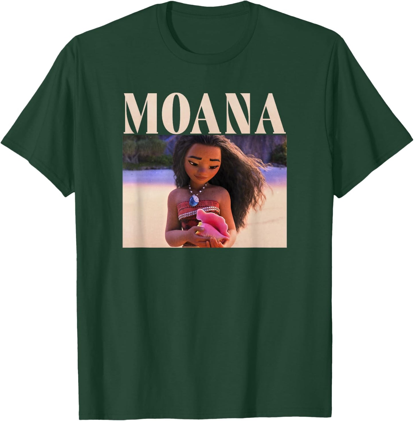Disney Princess Moana Holding Seashell Vintage Portrait T-Shirt - T-Shirt | Forest