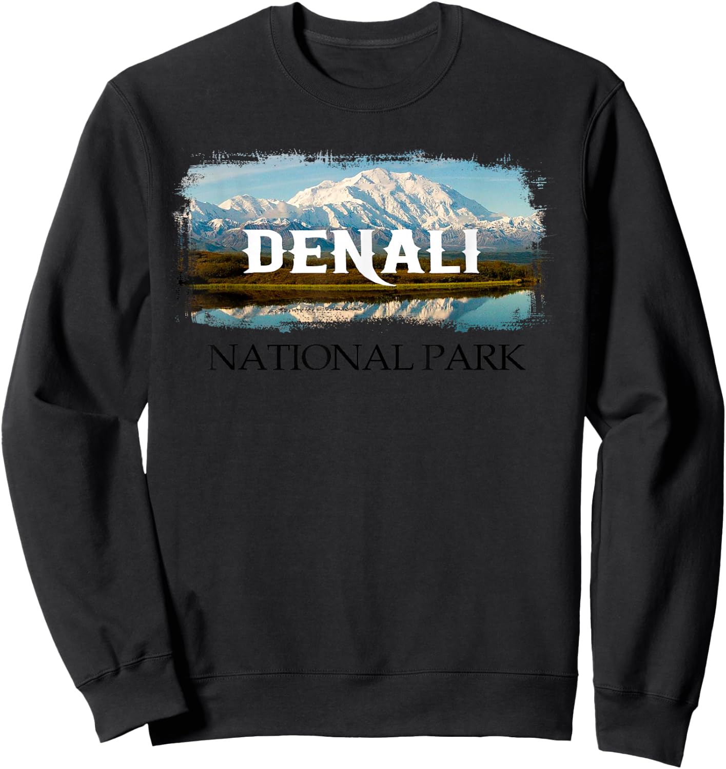 Retro Vintage Denali Alaska National Park Design Sweatshirt - Sweatshirt | Black