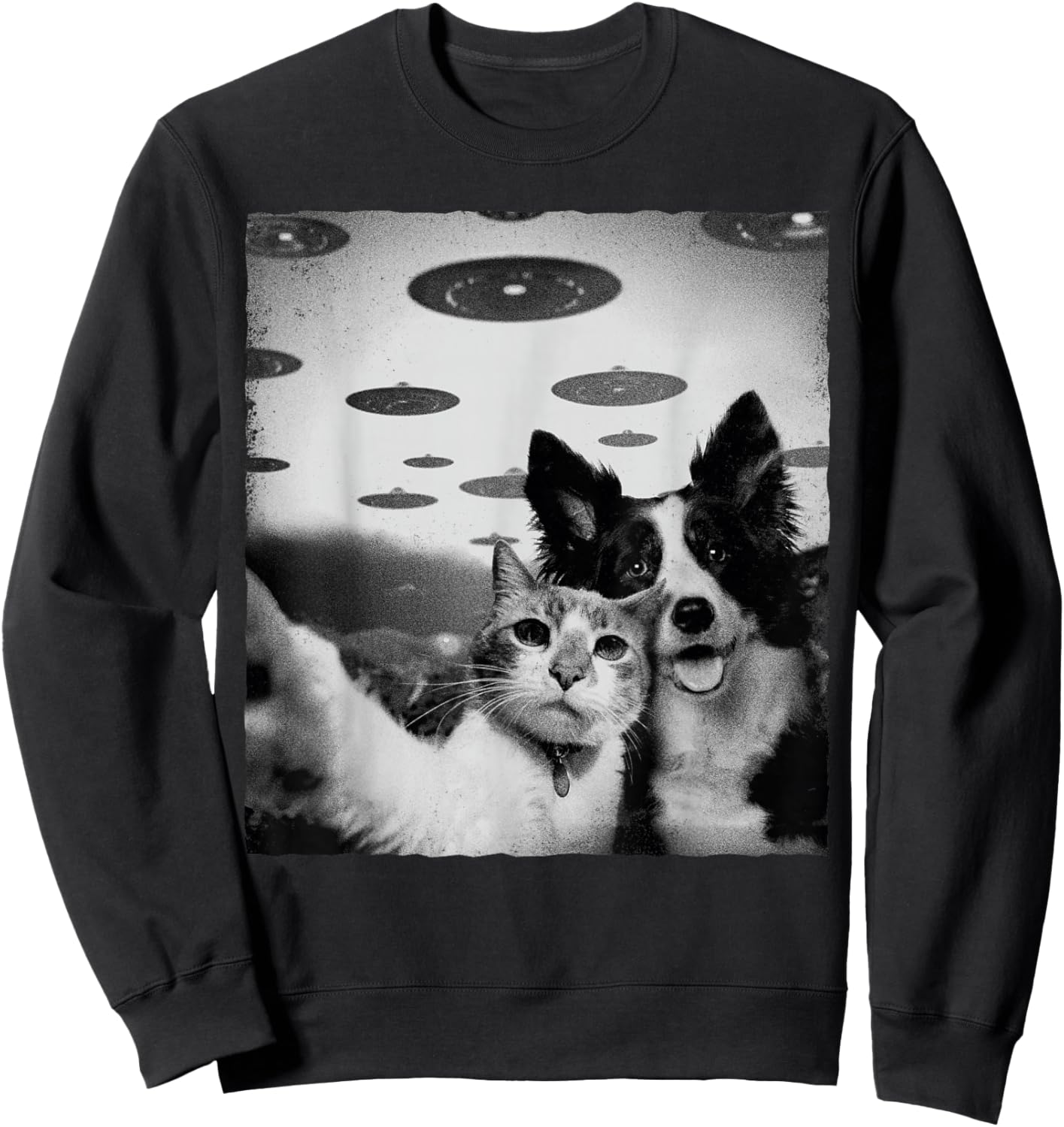 Funny Cat and Dog selfie with Alien UFO Sweatshirt - Sweatshirt | Black