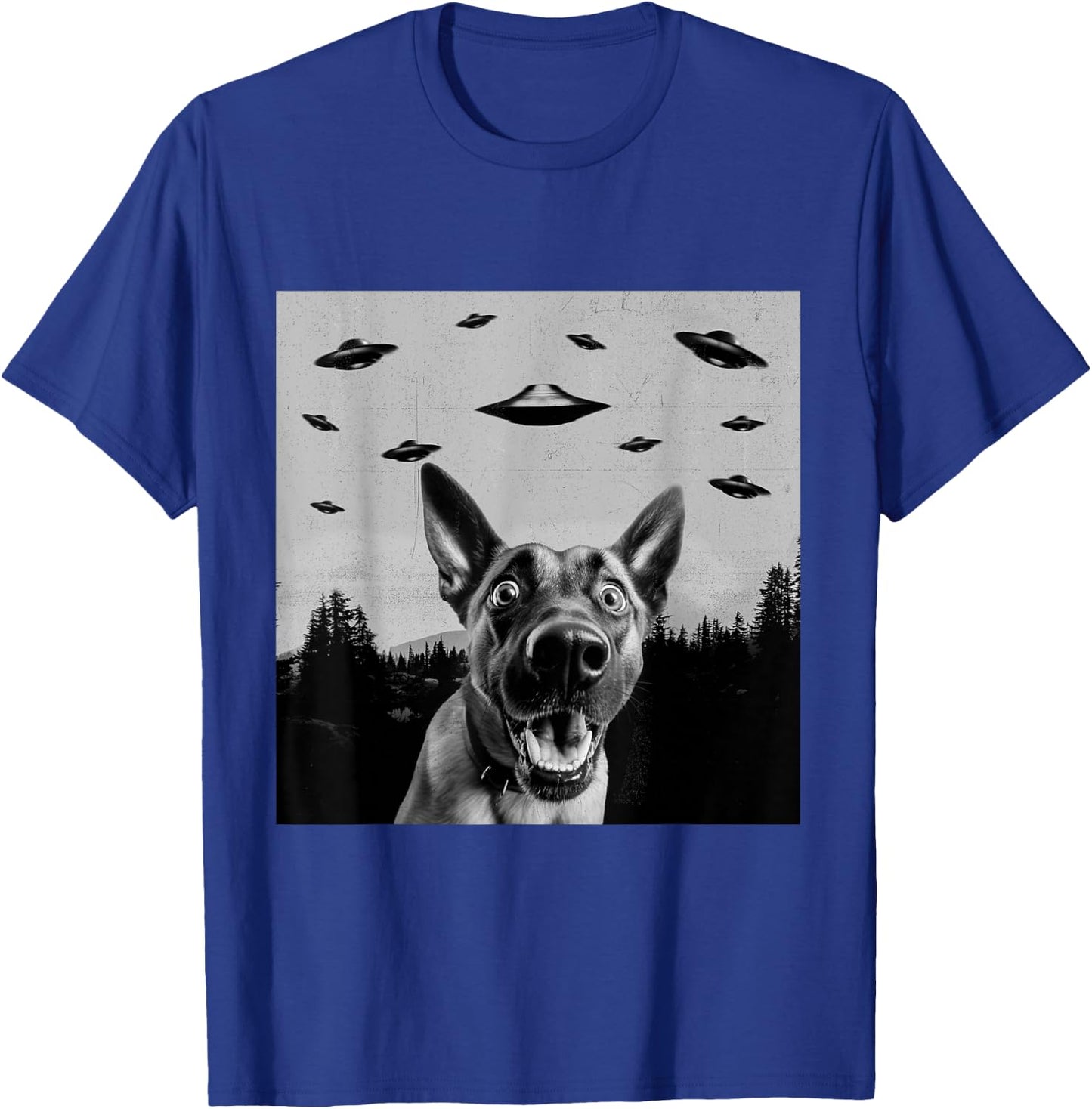 Alien UFO Funny Belgian Malinois Dog Lover Men Women Kids T-Shirt - T-Shirt | Royal