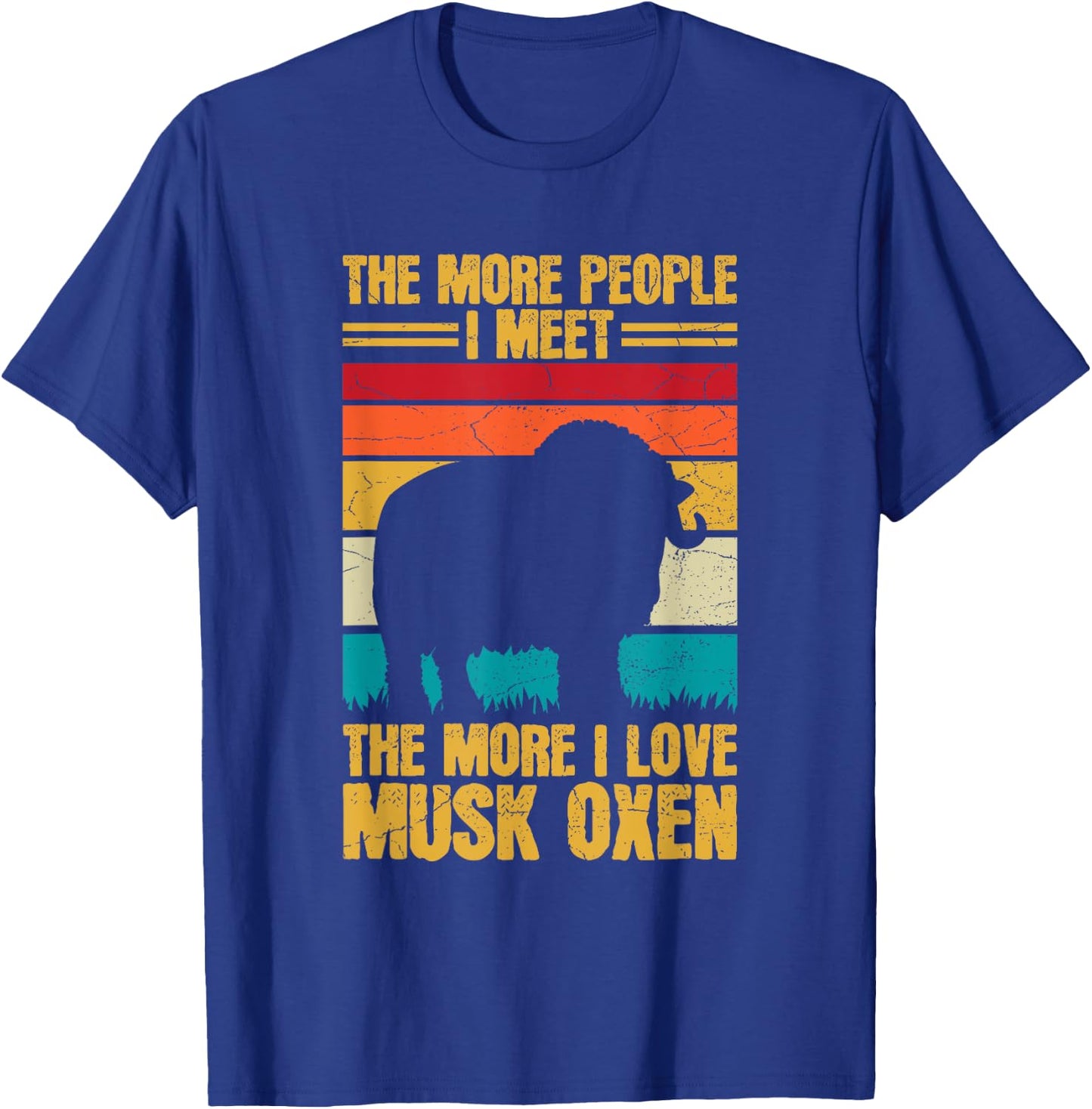 Muskox and Musk Oxen Design for a Musk ox lover T-Shirt - T-Shirt | Royal