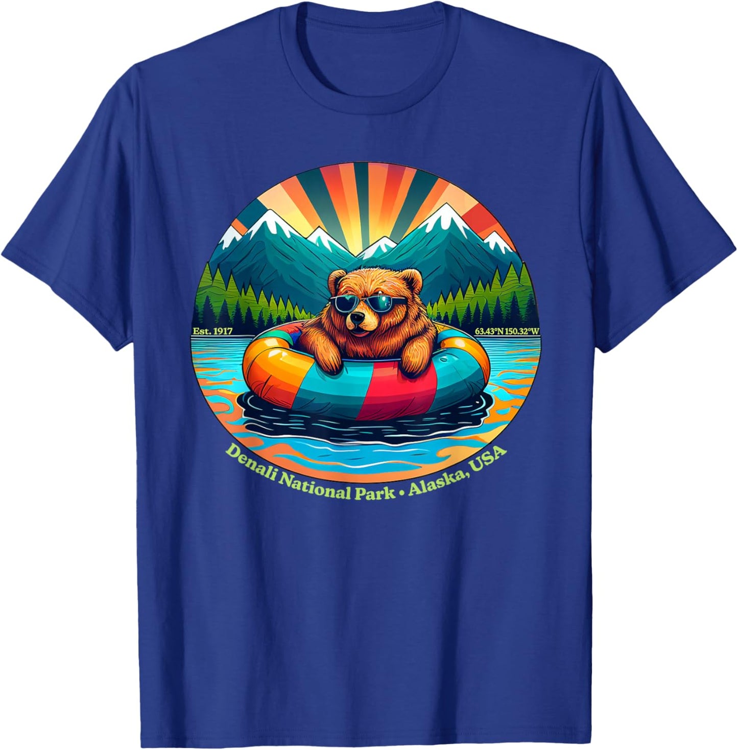 Denali NP AK Bear Animals Wearing Sunglasses Kids & Adults T-Shirt - T-Shirt | Royal