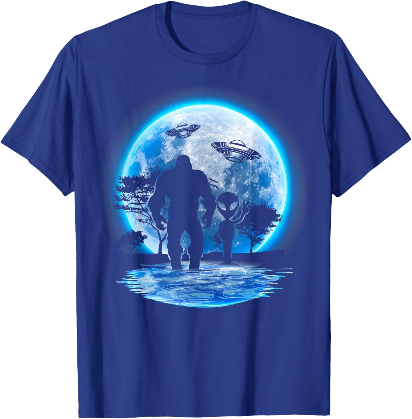 Alien & Bigfoot Moon Big Foot Sasquatch Gifts Women T-Shirt - T-Shirt | Royal