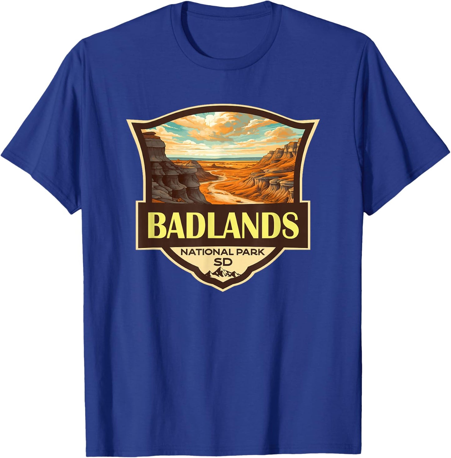Badlands National Park Illustration Travel Retro Badge T-Shirt - T-Shirt | Royal
