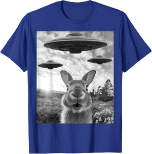 Rabbit Selfie with UFOs Vintage Alien Rabbit T-Shirt - T-Shirt | Royal