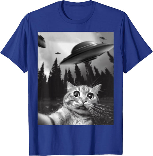 Funny Cat Selfie with UFOs T-Shirt - T-Shirt | Royal