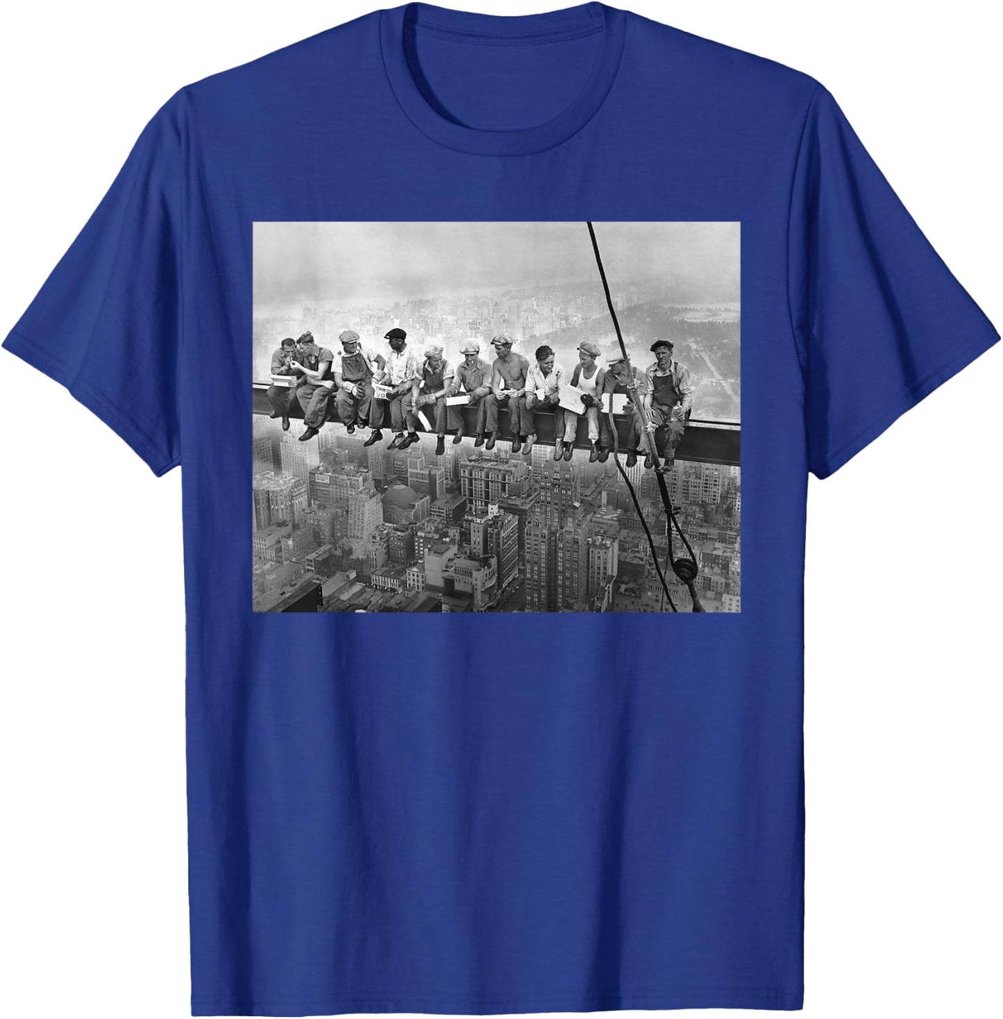 Lunch Atop A Skyscraper (High Resolution) T-Shirt - T-Shirt | Royal