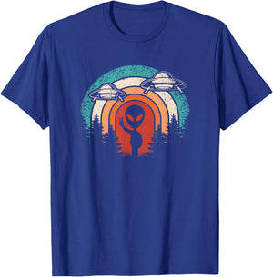 Funny Retro Alien UFO Space Extraterrestrial Men Women T-Shirt - T-Shirt | Royal