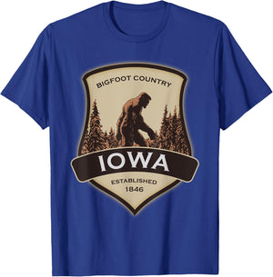 Iowa and a Bigfoot, or a Sasquatch T-Shirt - T-Shirt | Royal