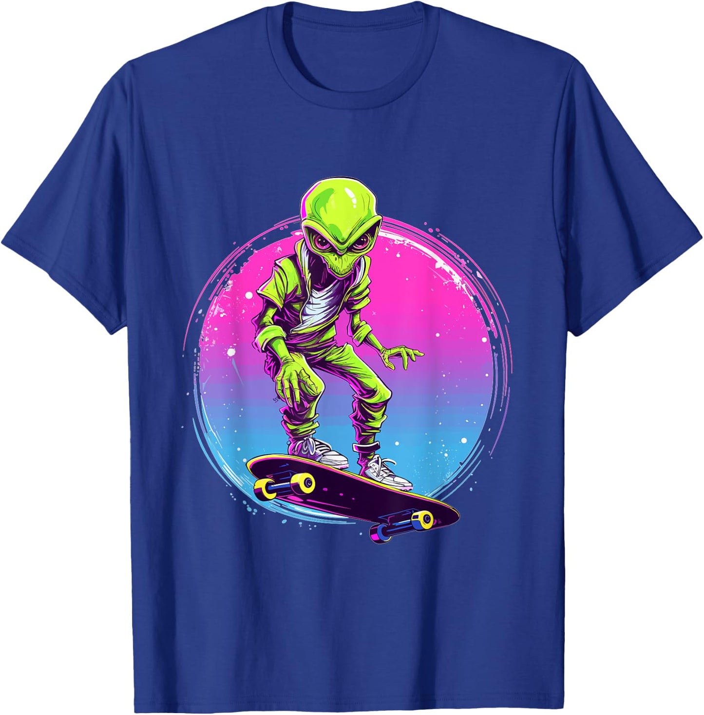 Great Skateboarding Shirts Alien Skater - Skateboard Skater -Adults, Kids Black Short Sleeve Classic Fit T-Shirt - T-Shirt | Royal