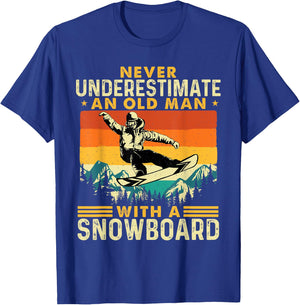 Never Underestimate An Old Man - Snowboarding Snowboarder T-Shirt - T-Shirt | Royal