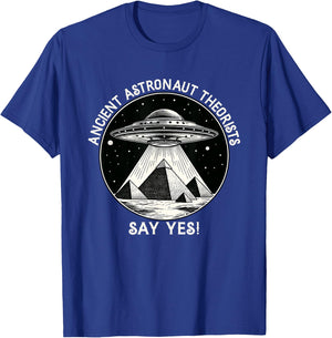 Ancient Astronaut Theorists Flying saucer - Aliens T-Shirt - T-Shirt | Royal