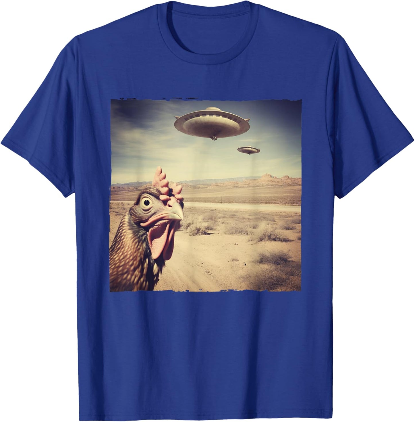 Chicken UFO Alien Flying Saucer T-Shirt - T-Shirt | Royal