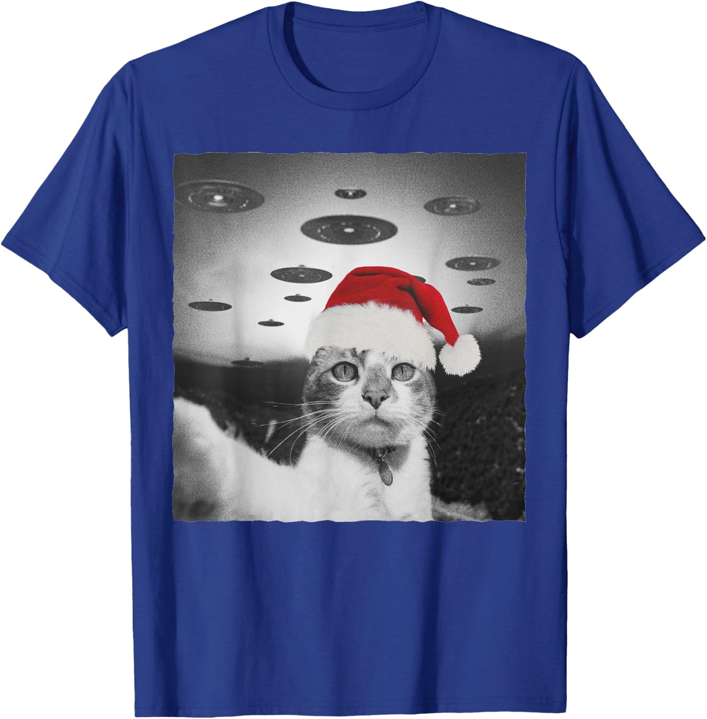 Funny Christmas Cat wear Santa Hat selfie with Alien UFO Men Women Kids T-Shirt - T-Shirt | Royal