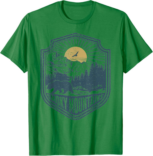 Smoky Mountains National Park Bear Nature Hiking Outdoors T-Shirt - T-Shirt | Irish Green