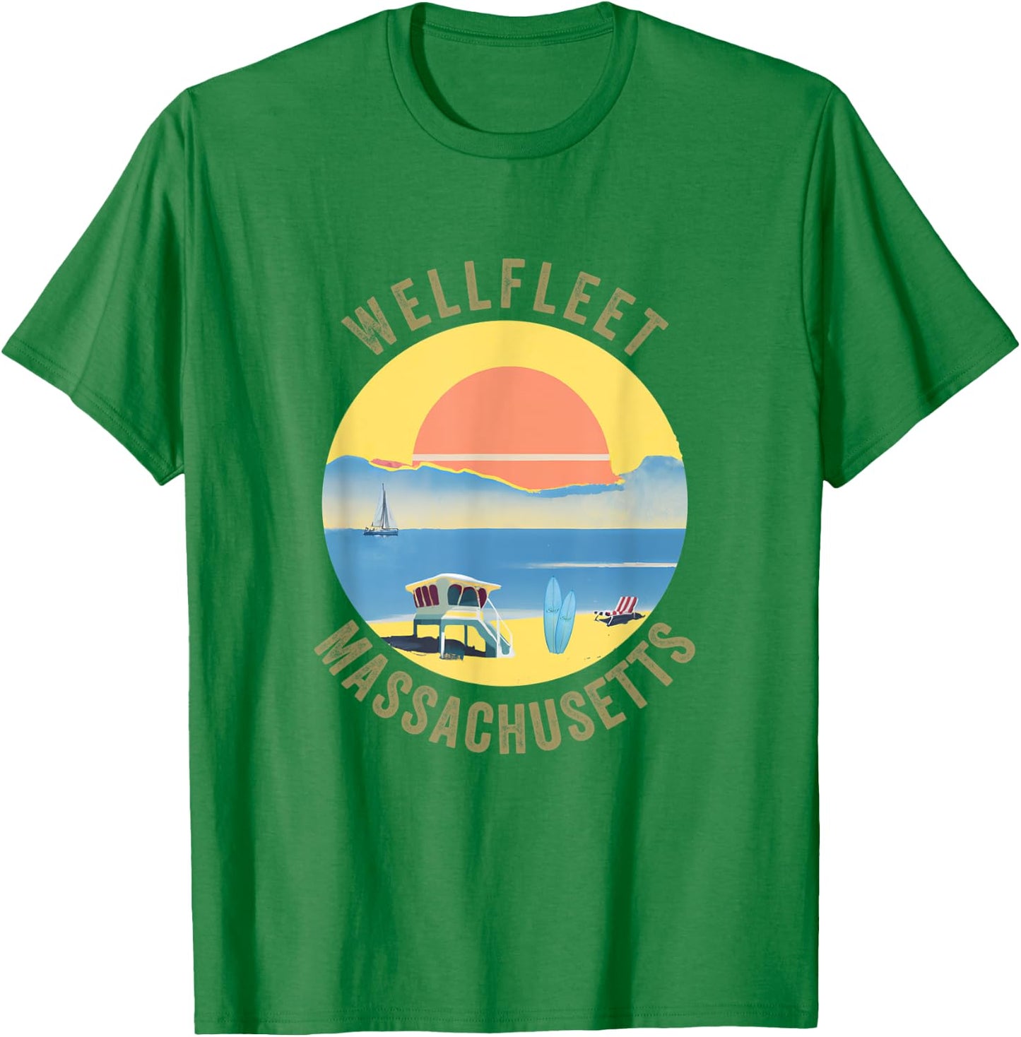 Wellfleet Souvenir Apparel - Retro Vintage Wellfleet T-Shirt - T-Shirt | Irish Green