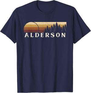 Alderson, WV Vintage Evergreen Sunset Eighties Retro T-Shirt - T-Shirt | Navy
