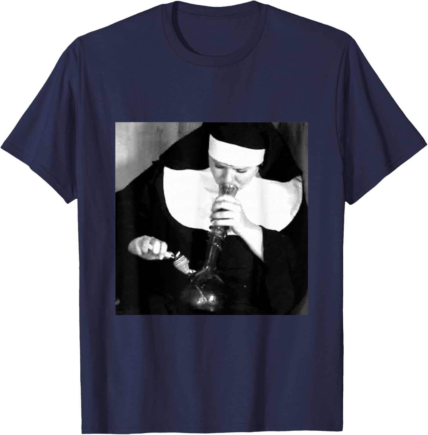 Funny Nun smoking a bong, funny nuns smoking T-Shirt - T-Shirt | Navy