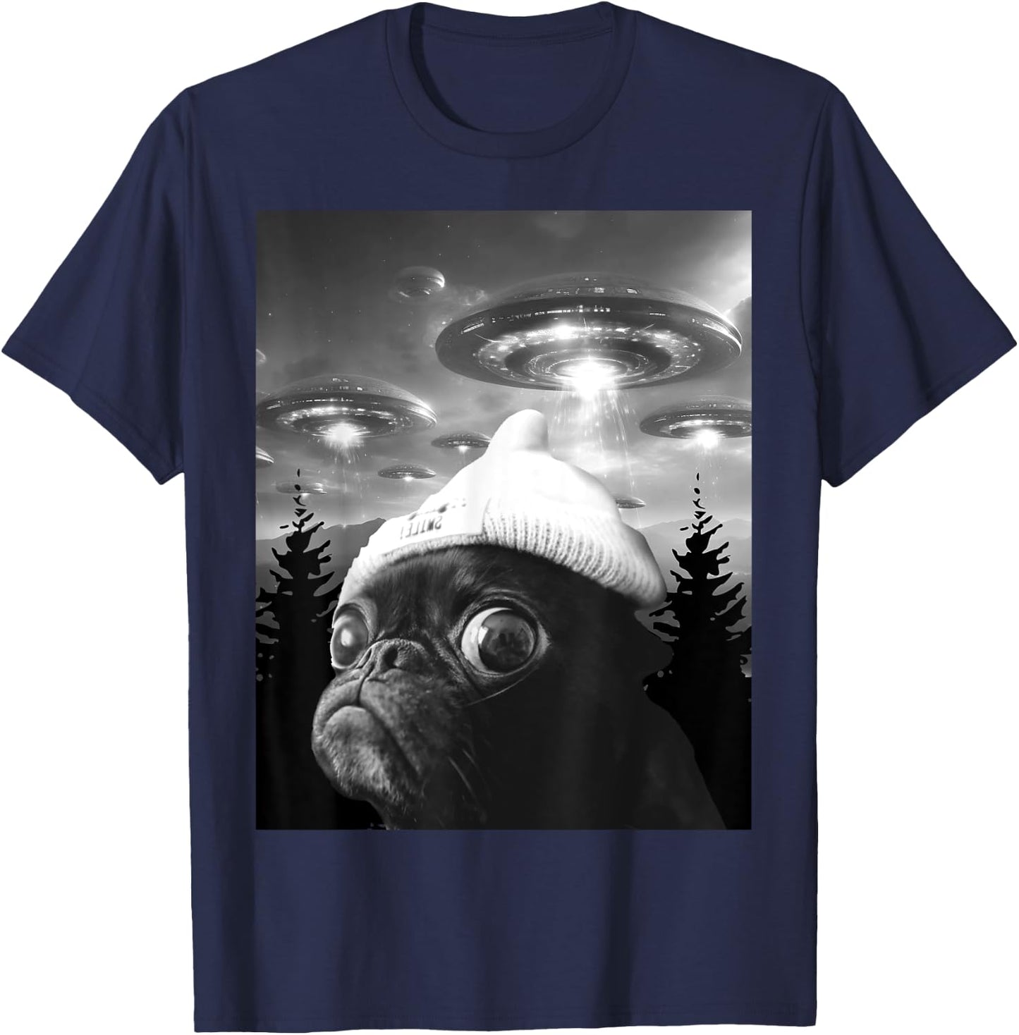 Cute Scared Pug Funny Dog Selfie With UFO T-Shirt - T-Shirt | Navy