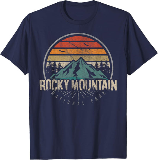 US Rocky Mountain National Park Shirts & More Retro Rocky Mountain - Men's Black Short Sleeve Small T-Shirt - T-Shirt | Navy