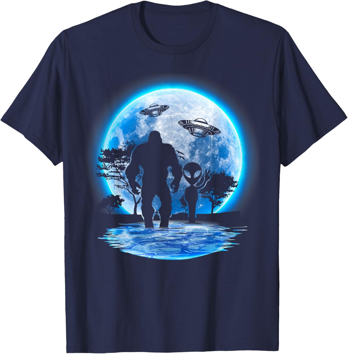 Alien & Bigfoot Moon Big Foot Sasquatch Gifts Women T-Shirt - T-Shirt | Navy