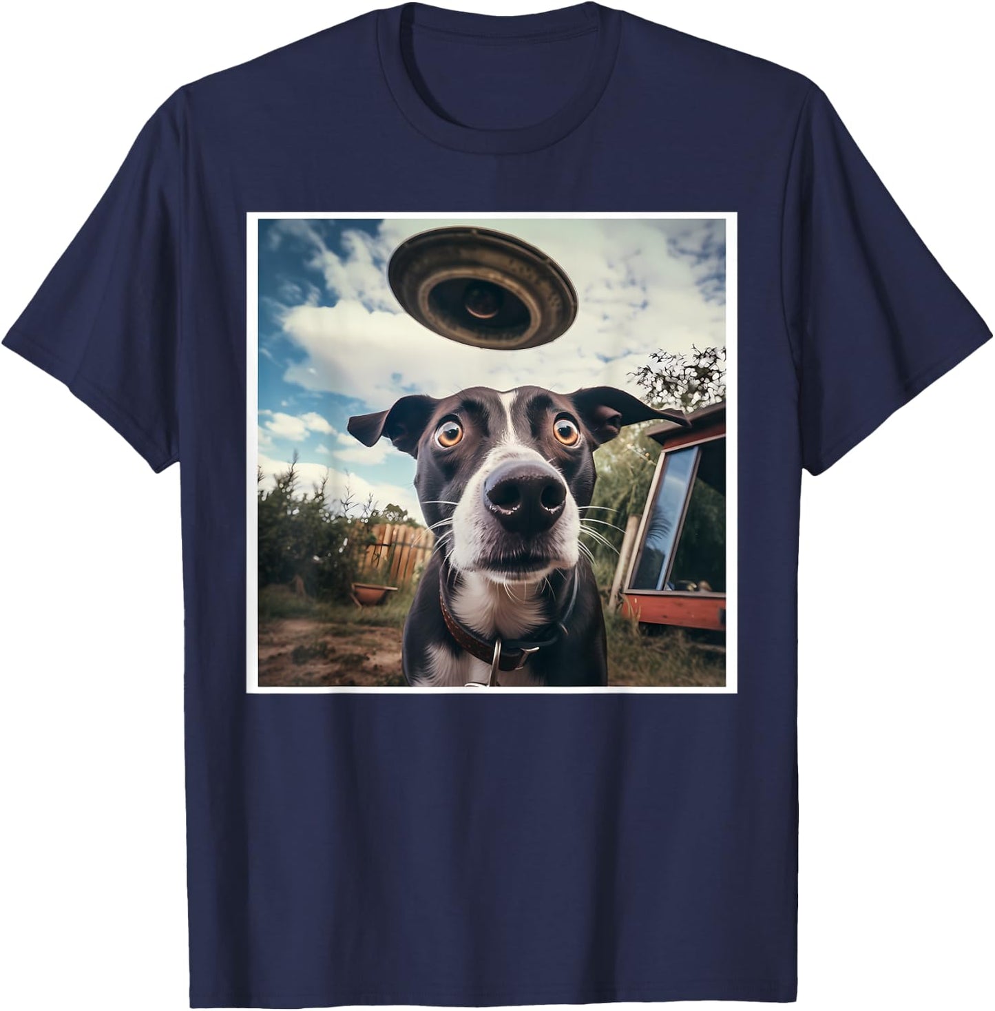 Dog Selfie with UFOs Alien Extraterrestrial UFO Believer T-Shirt - T-Shirt | Navy