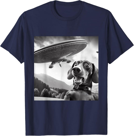 Wiener Dog Selfie With UFOs - Funny Flying Alien Dachshund T-Shirt - T-Shirt | Navy