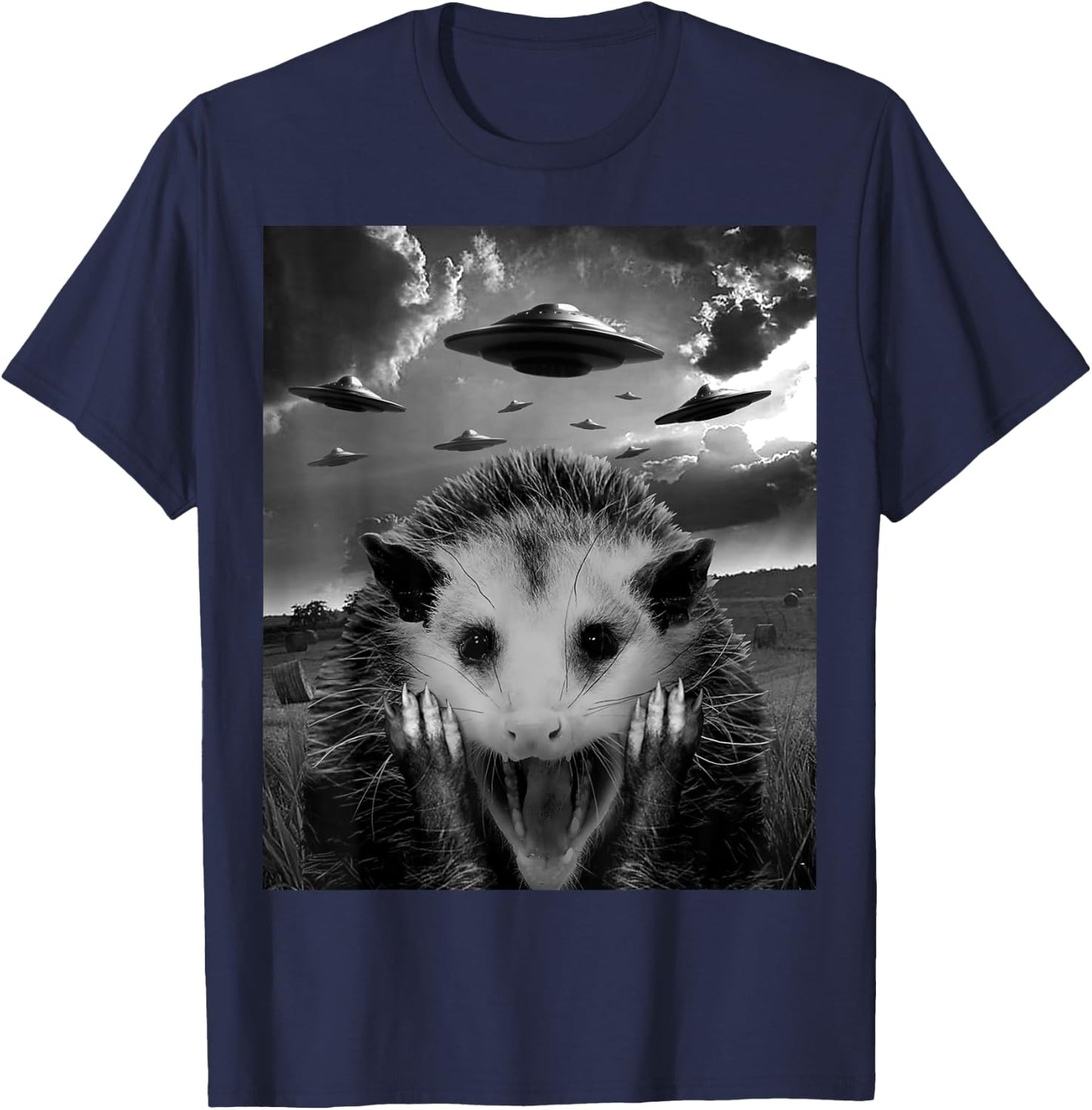 Alien Possum UFO - Funny Opossum Selfie T-Shirt - T-Shirt | Navy
