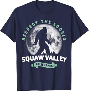 Squaw Valley California Bigfoot Night Walk Retro T-Shirt - T-Shirt | Navy