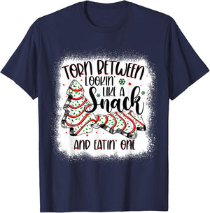 Christmas Tree Cake Torn Between Lookin Like a Snack Debbie T-Shirt - T-Shirt | Navy
