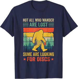 Funny Disc Golf Women Bigfoot Disc Golf Player Retro T-Shirt - T-Shirt | Navy