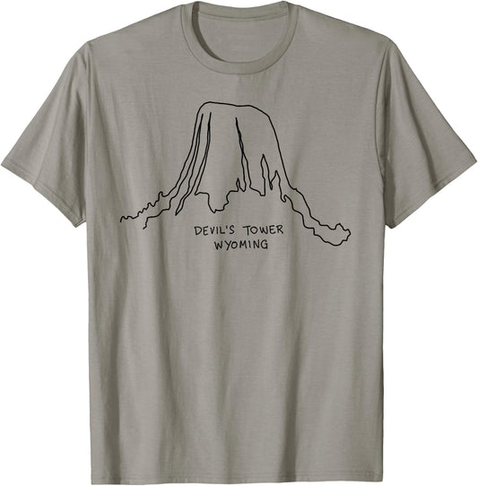 Devil's Tower Wyoming Cowboy State National Park Buffalo T-Shirt - T-Shirt | Sand