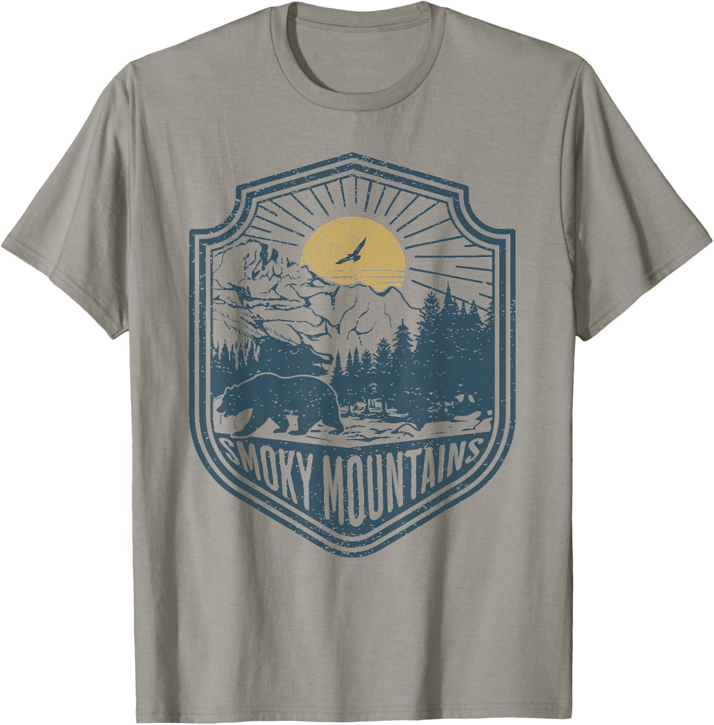 Smoky Mountains National Park Bear Nature Hiking Outdoors T-Shirt - T-Shirt | Sand