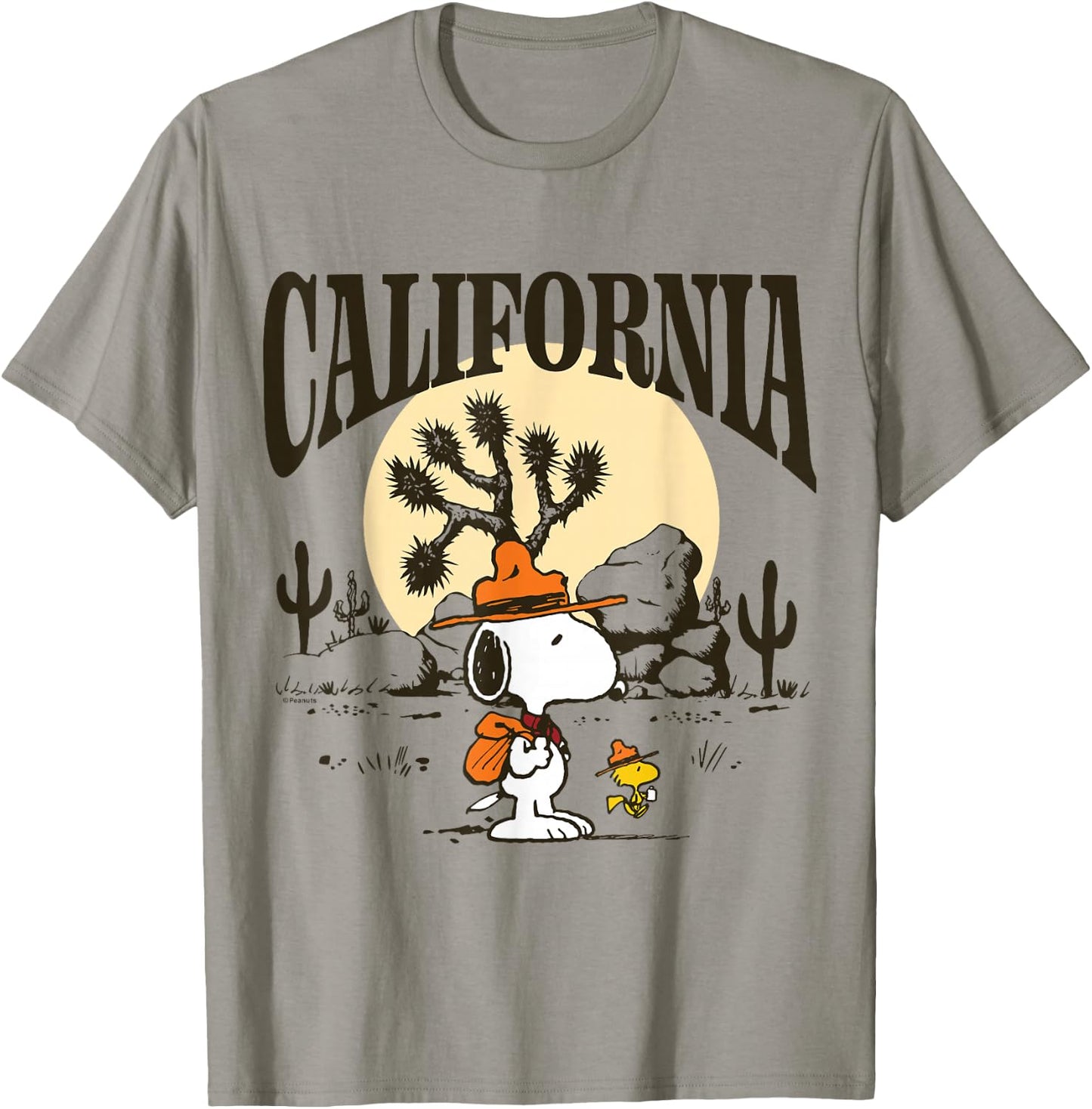 Peanuts - Snoopy Beagle Scout California T-Shirt - T-Shirt | Sand