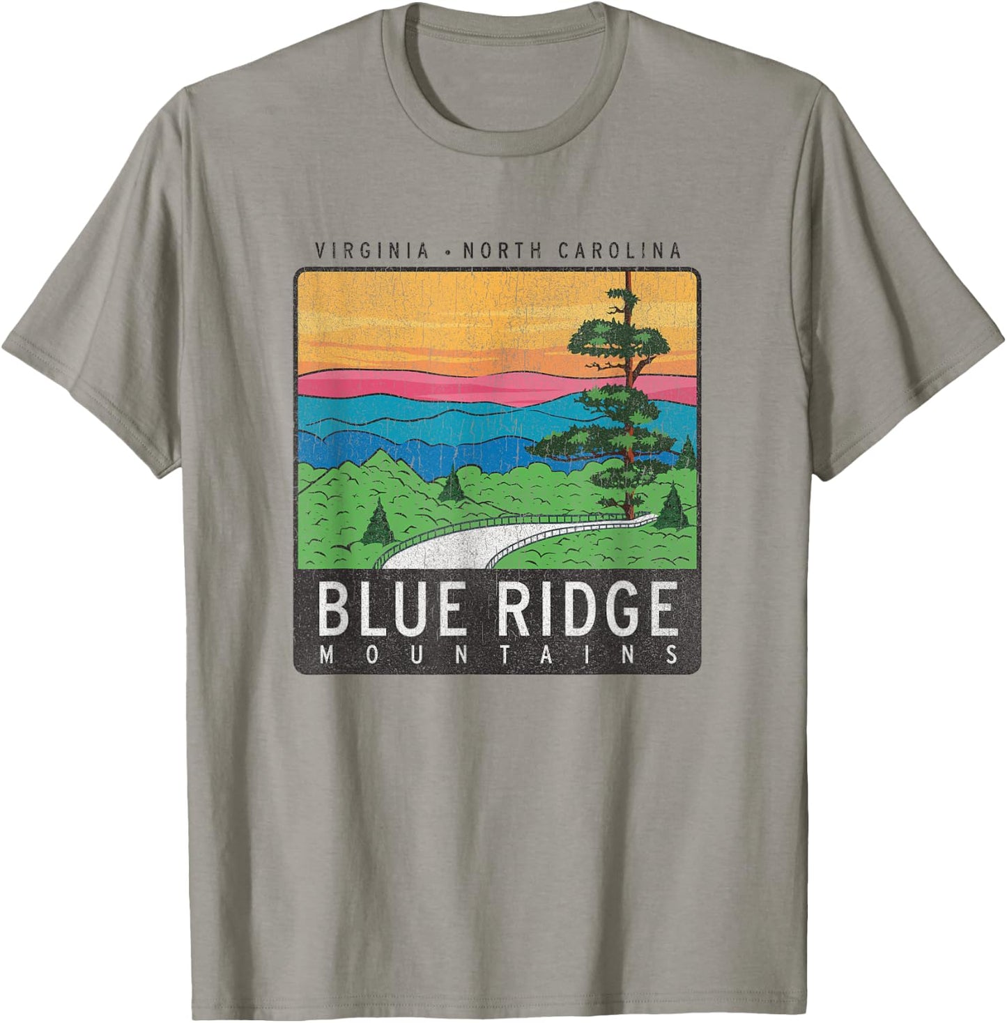Blue Ridge Mountains National Park Retro T-Shirt - T-Shirt | Sand