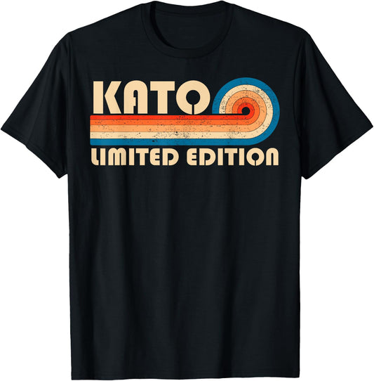KATO Surname Retro Vintage 80s 90s Birthday Reunion T-Shirt - T-Shirt | Black