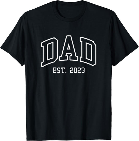 DAD - Est. 2023 - Best Father - Throwback Design - Classic T-Shirt - T-Shirt | Black